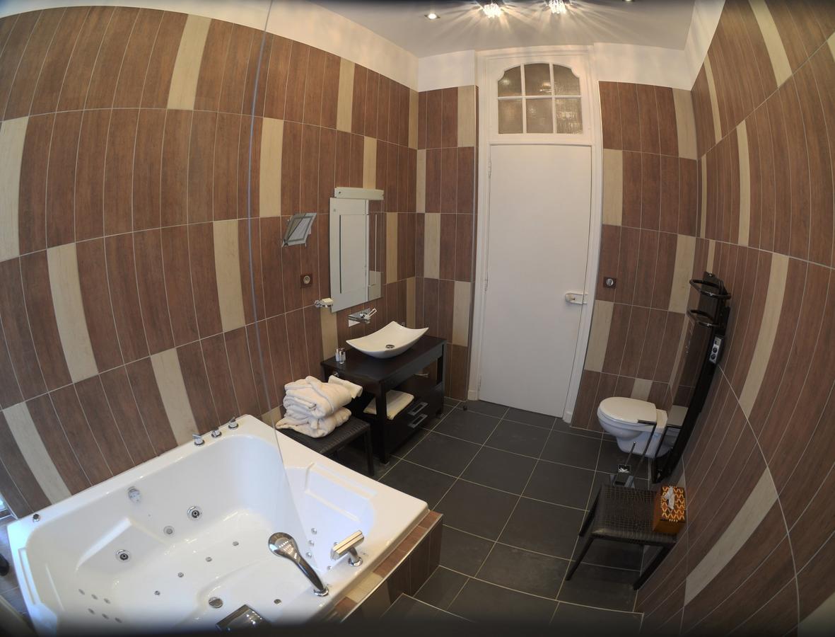La Demeure De La Dame Du Fer By Philippe Jego Hotel Hayange Habitación foto